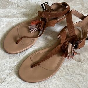 UGG Lecia Tan Suede Tassel Flat Sandals Size 7.5